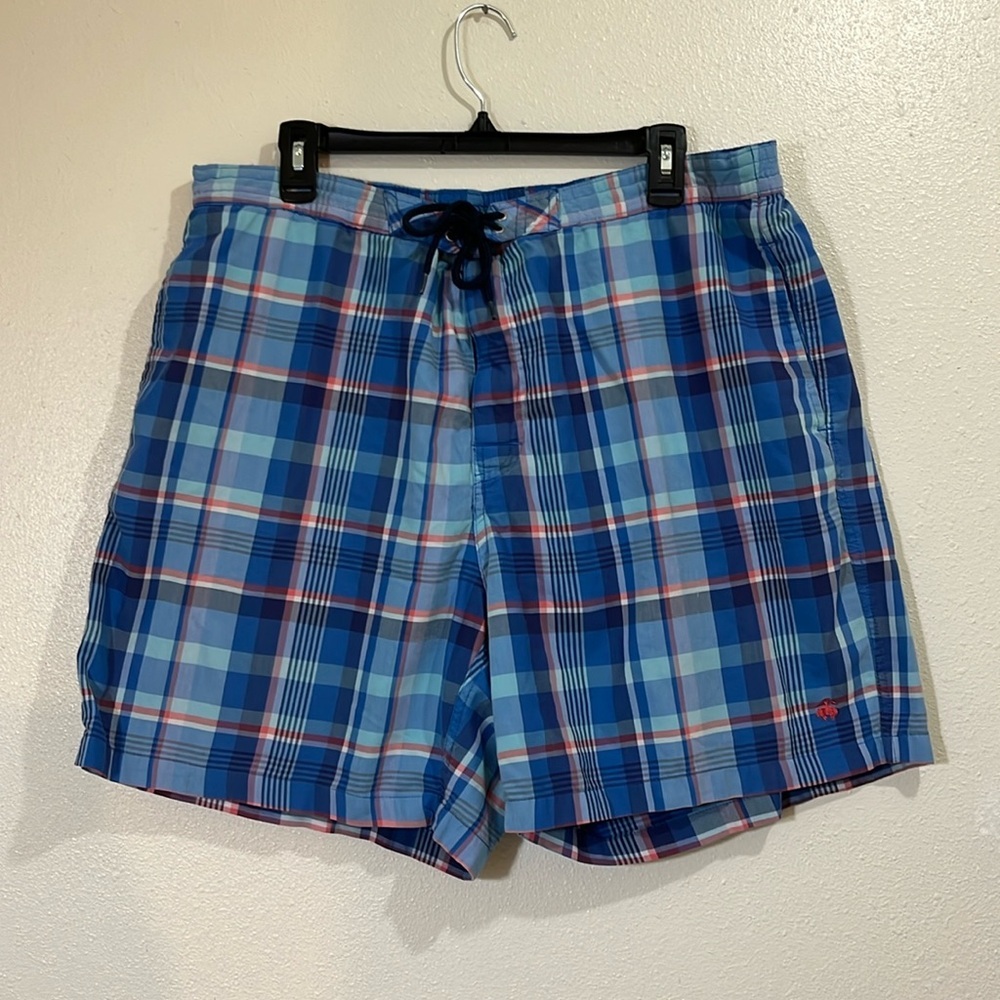 346 Brooks Brothers men’s shorts. Size XL.